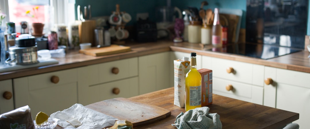 How Our Kitchen Cleaning Service Enhances Your Cooking Experience